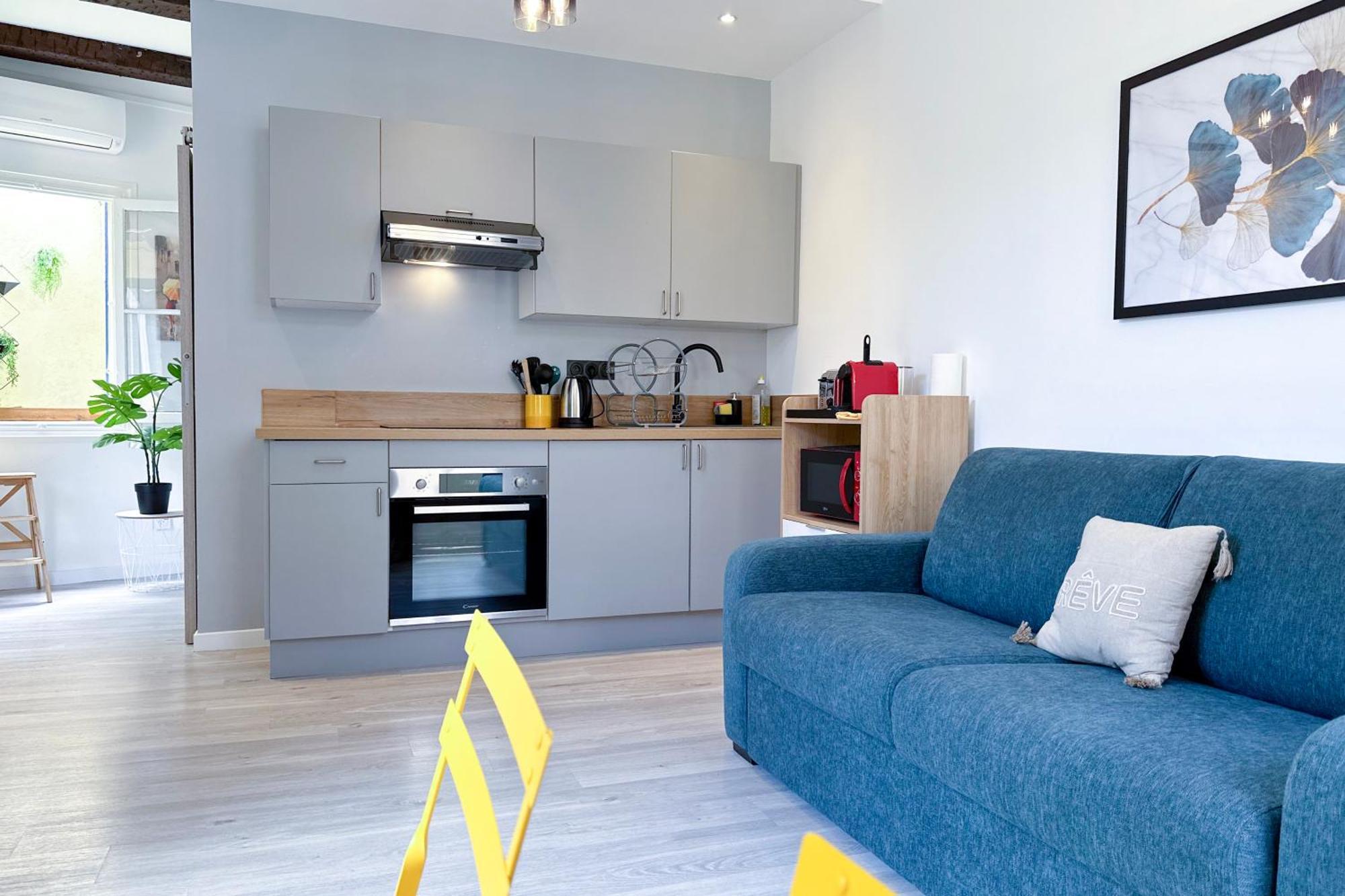 Apartament Gambetta - Lumineux Calme Au Coeur D'Antibes Et De Ses Plages Zewnętrze zdjęcie